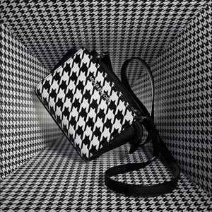 Michael Kors Selma Mini Messenger 32F4SLMC1U